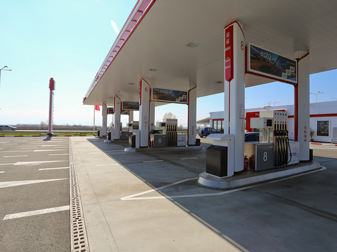 Lukoil Plovdiv Monoblock Columns