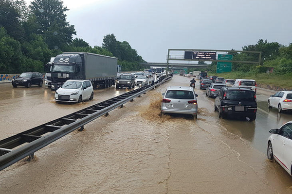 Highway Challenge Flood